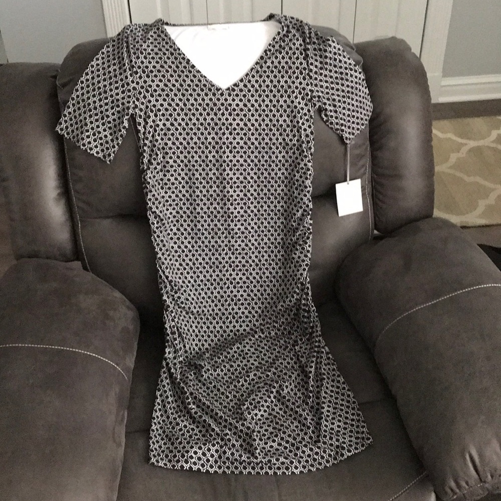 a:glow maternity dress